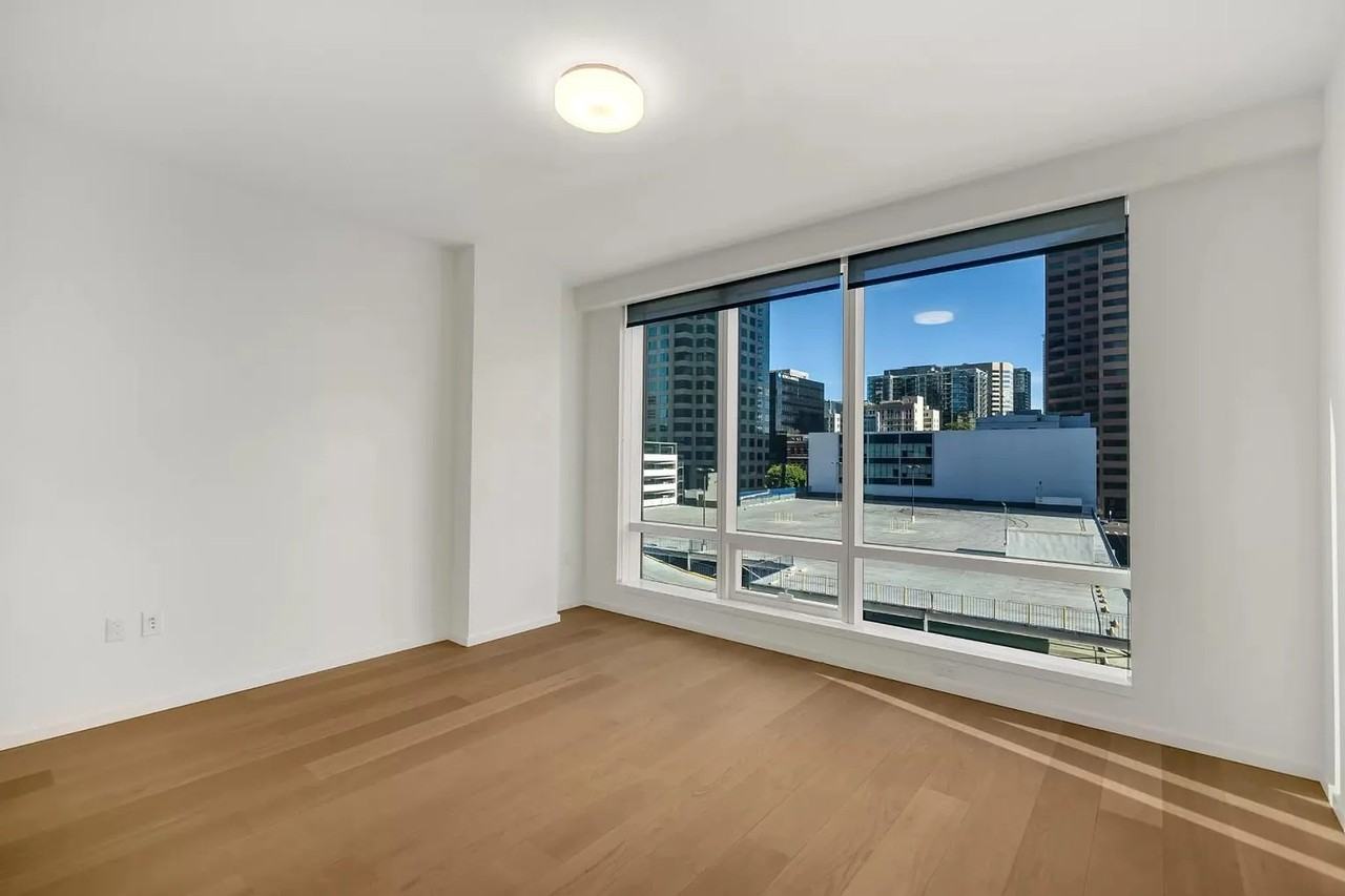 877 Francisco St #721 - Photo 2 of 12