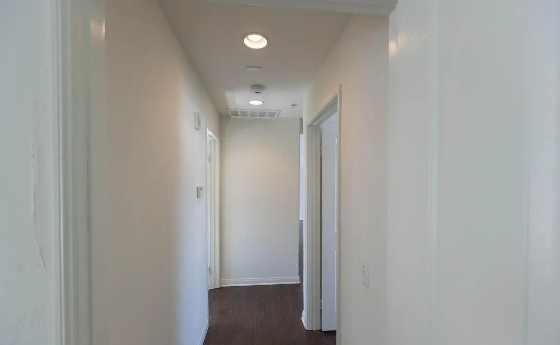 480 N Catalina Ave - Photo 7 of 10