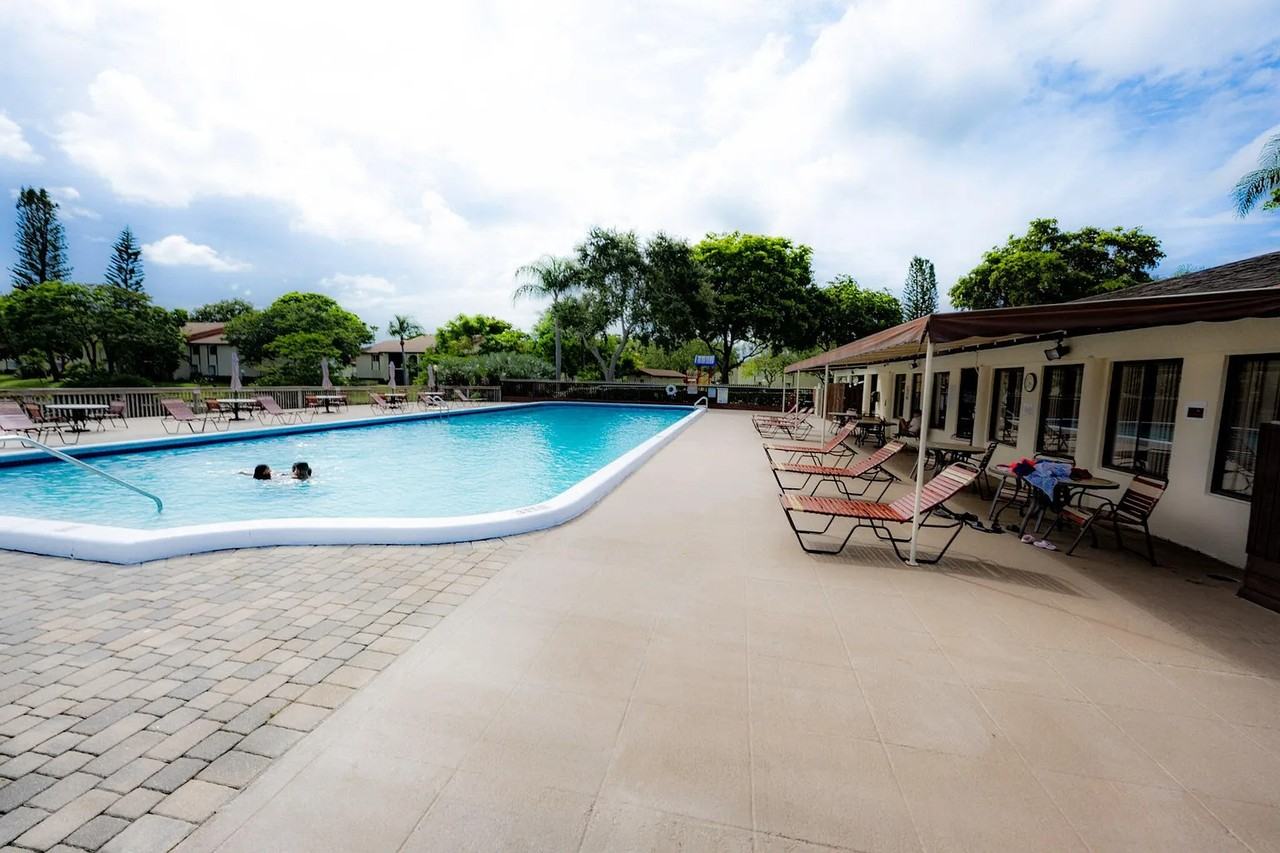 4941 Sable Pine Cir - Photo 2 of 11