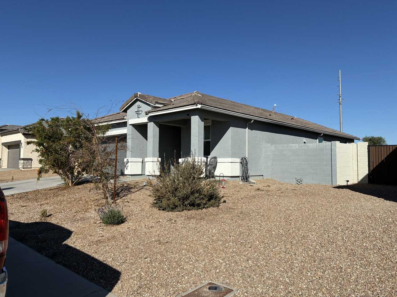 24588 W Raymond St - Photo 2 of 23