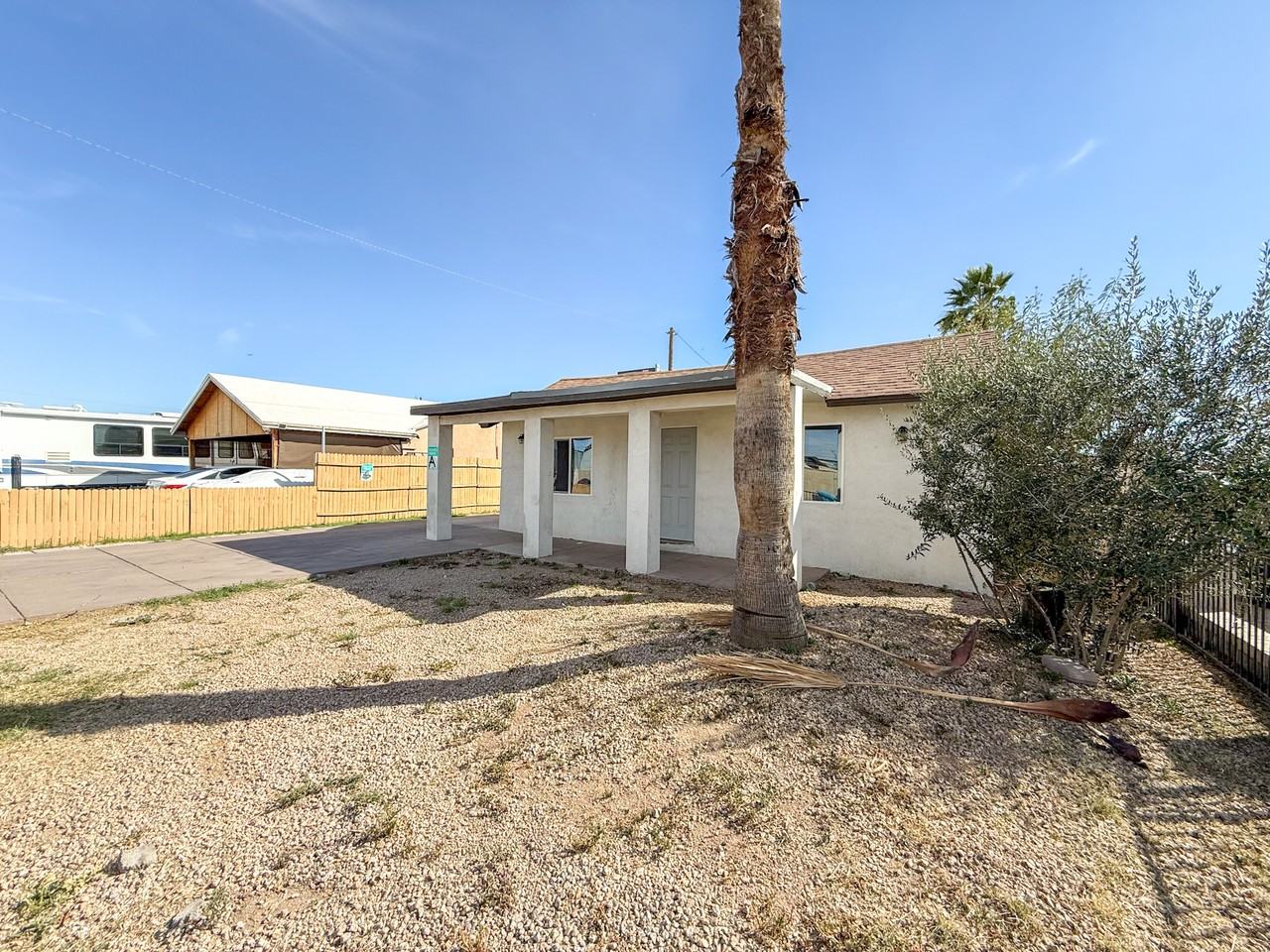 2427 W Yavapai St #A - Photo 3 of 29