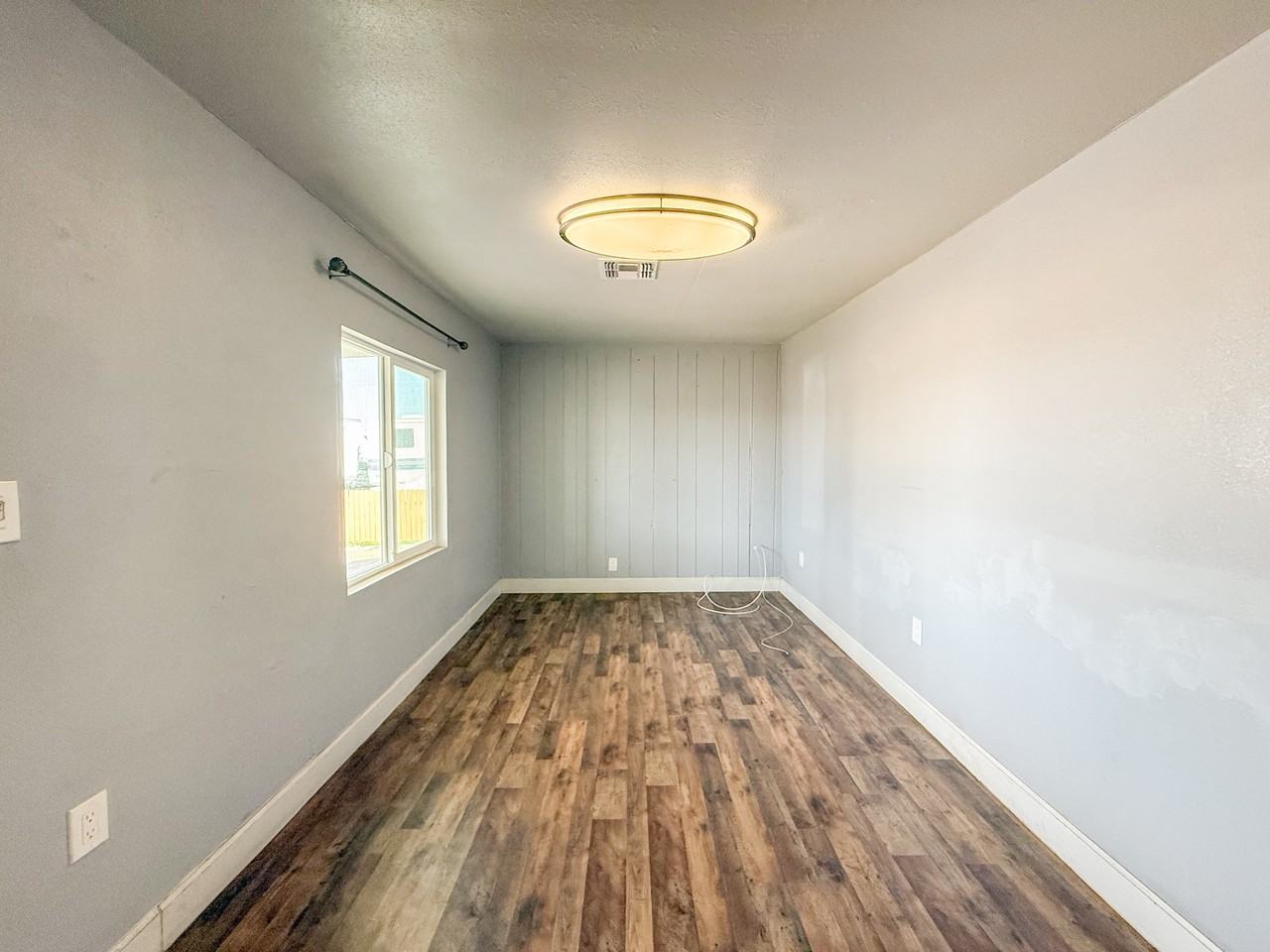 2427 W Yavapai St #A - Photo 5 of 29