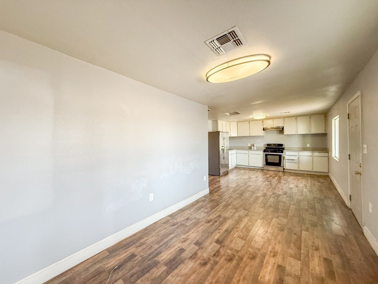 2427 W Yavapai St #A - Photo 6 of 29