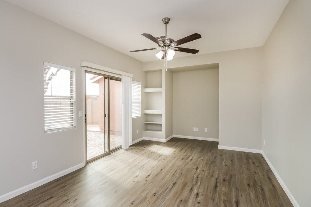 4743 E Olney Ave - Photo 4 of 17