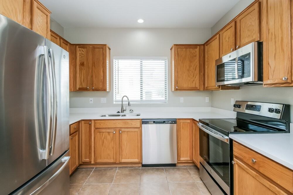 4743 E Olney Ave - Photo 7 of 17