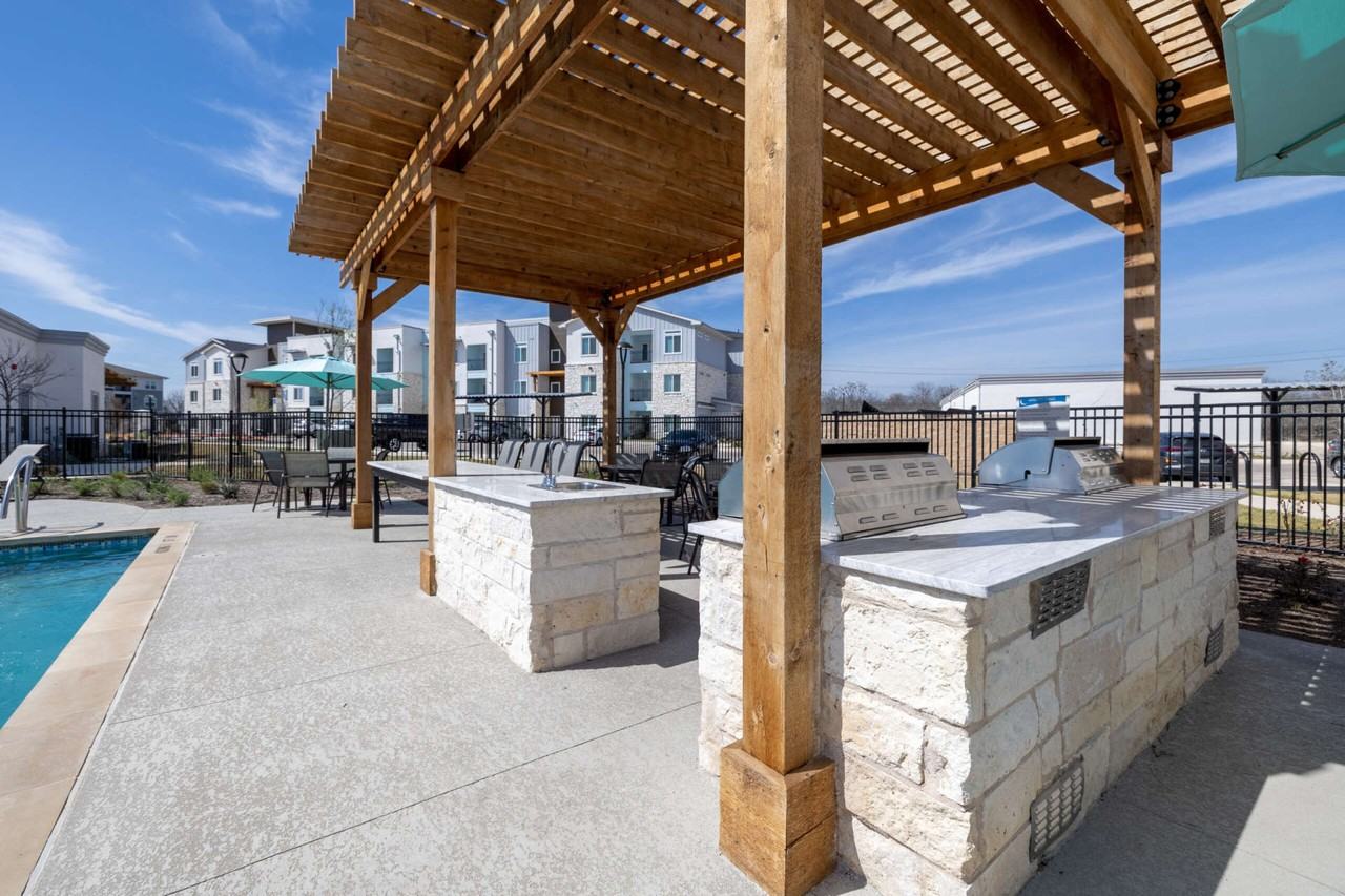 CHARLES MERLE & - Photo 7 of 26