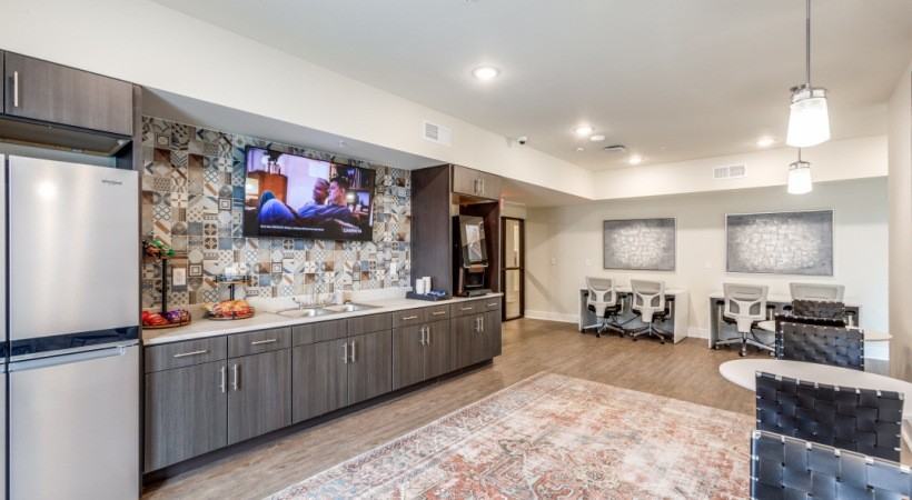 SCOTTSDALE & - Photo 6 of 20