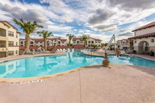 1624 Edgeworth Bnd #B4-44 - Photo 1 of 1