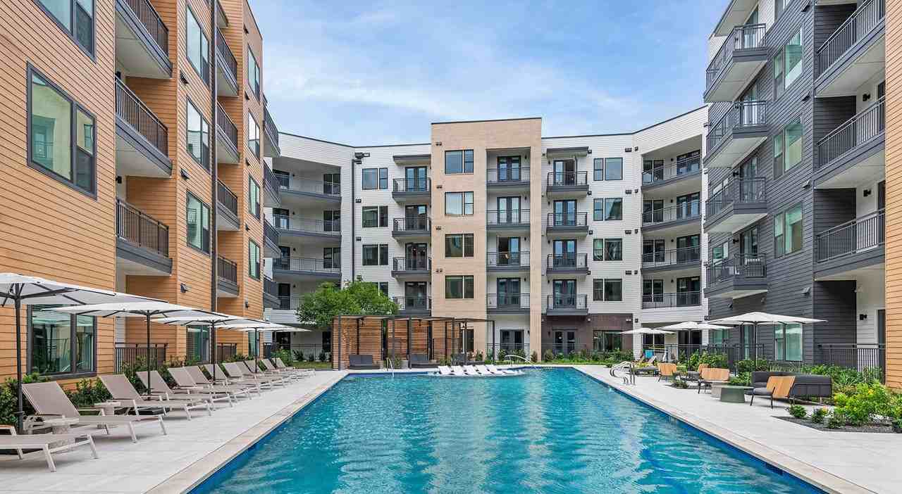 10100 Metropolitan Dr #A6-52