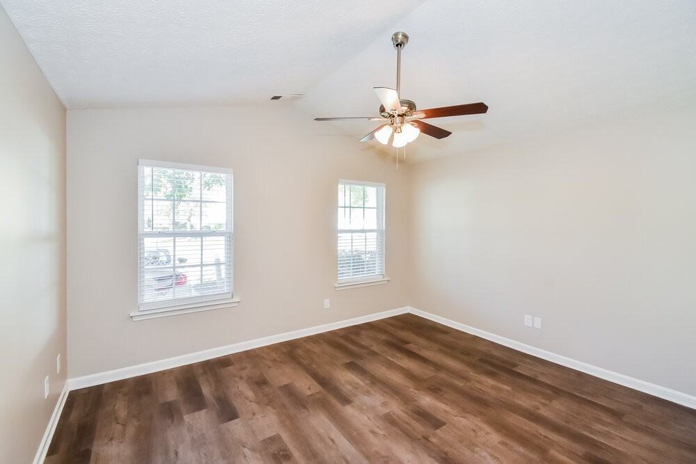 109 Silver Ridge Dr - Photo 6 of 16