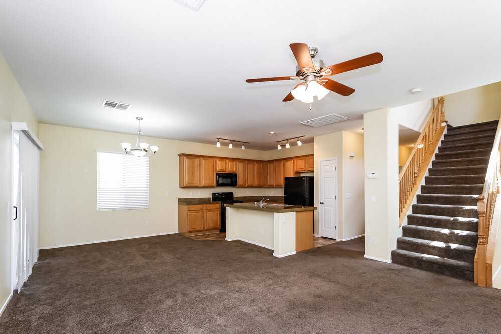 9841 Fast Elk St - Photo 2 of 15