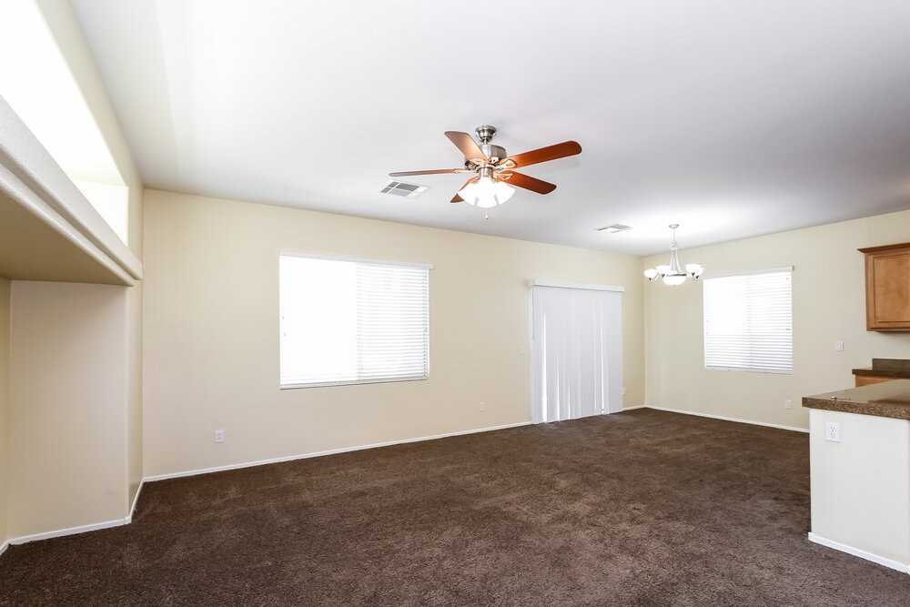 9841 Fast Elk St - Photo 3 of 15