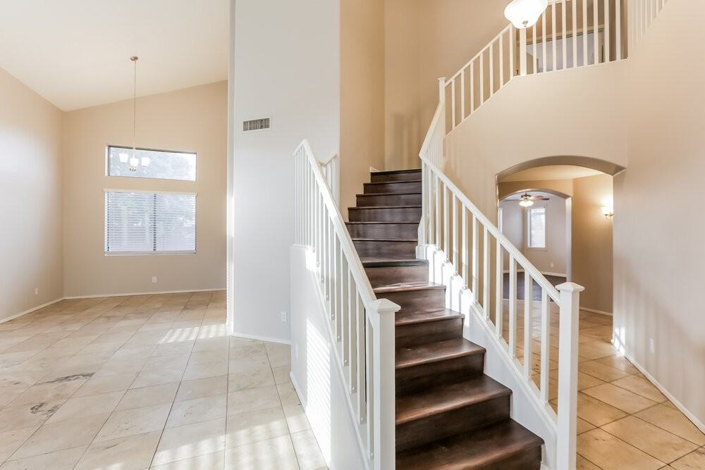 9243 W Salter Dr - Photo 5 of 17