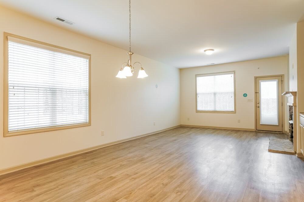 59 Golden Gate Pkwy - Photo 4 of 16