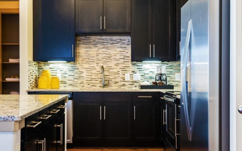 1517 Main St - Photo 3 of 18