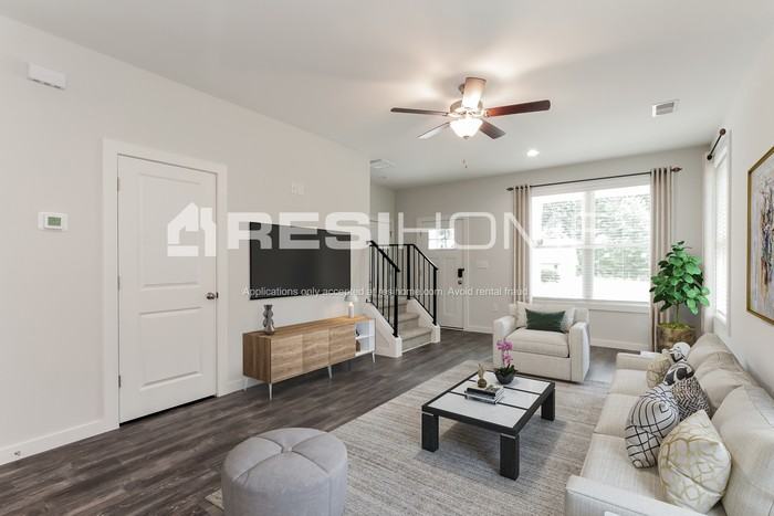 1307 Log Cabin Rd - Photo 6 of 22