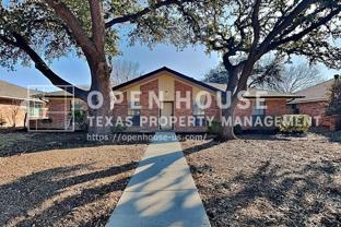 1922 Robin Meadow Dr - Photo 1 of 1