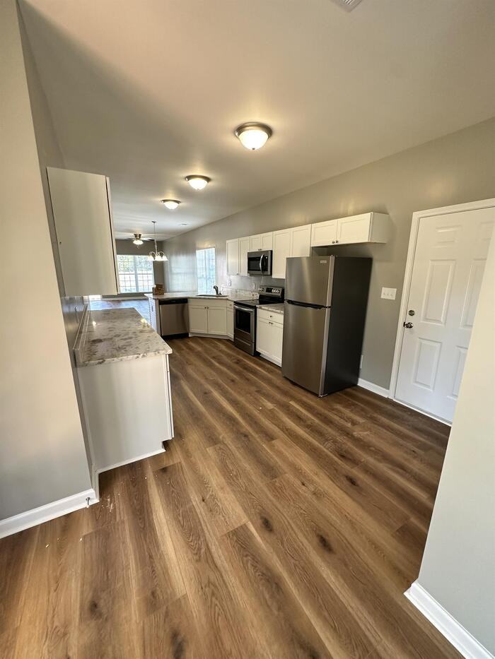 294 Cedar Creek Rd - Photo 4 of 24