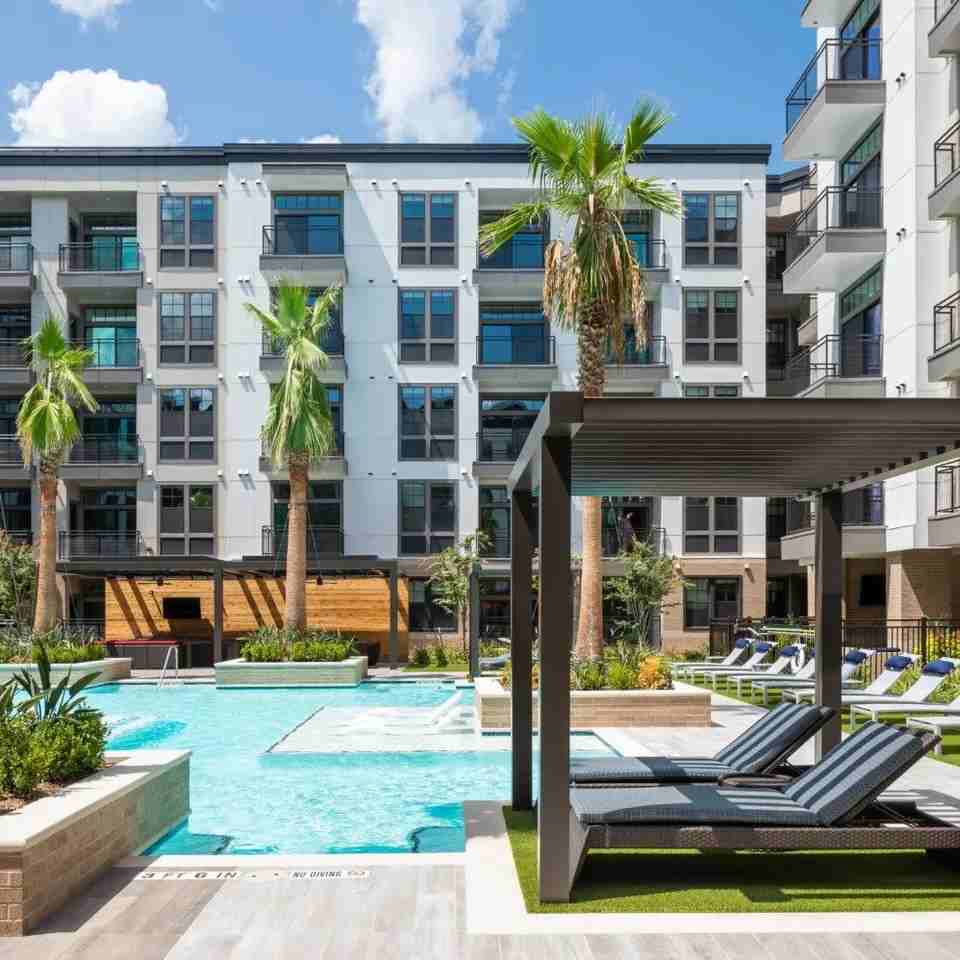 1217 Sawyer St #A8-81