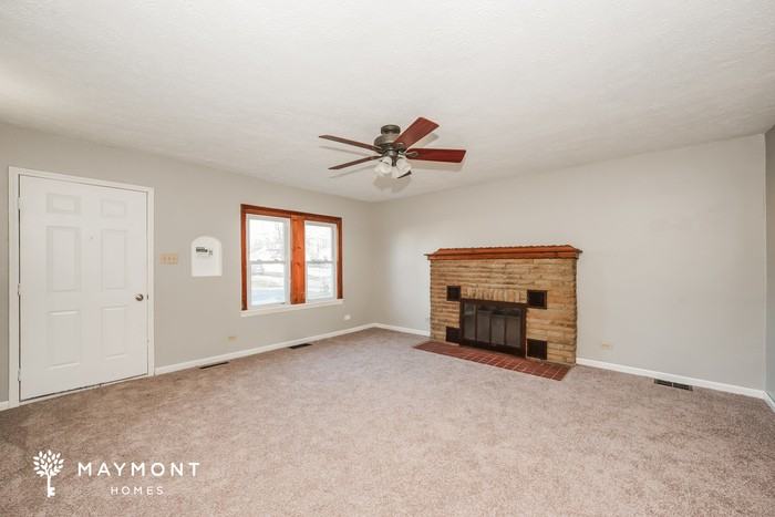 430 Garfield St - Photo 5 of 16