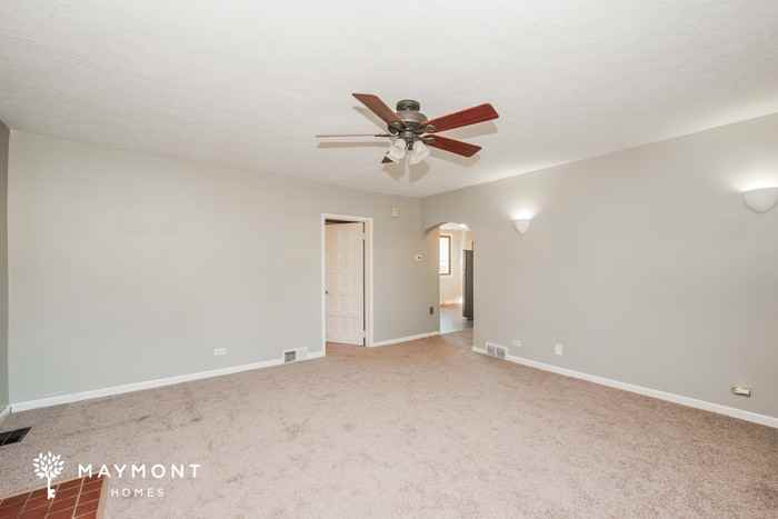 430 Garfield St - Photo 7 of 16