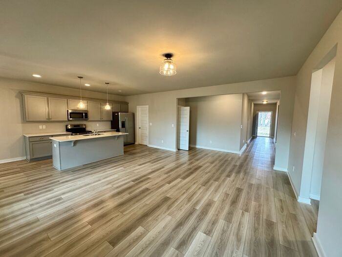 336 Shady Ln - Photo 4 of 22