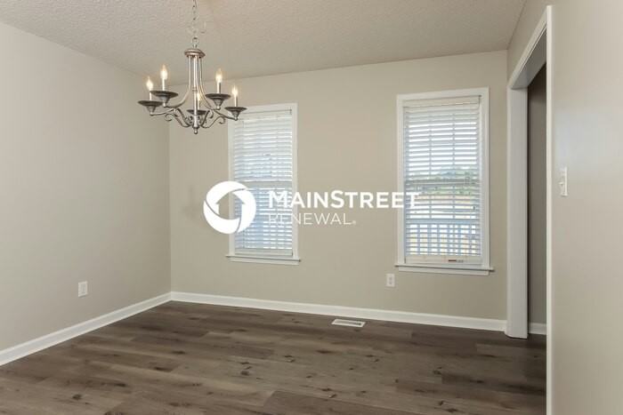 98 Beadle Ct - Photo 6 of 17