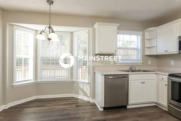 98 Beadle Ct - Photo 7 of 17