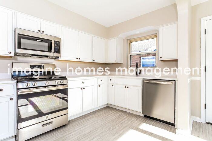 2750 Byrneside Dr - Photo 7 of 19