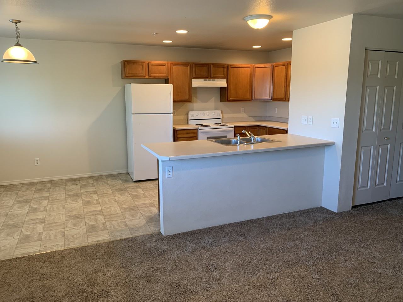 521 Western Ave #104 - Photo 3 of 6