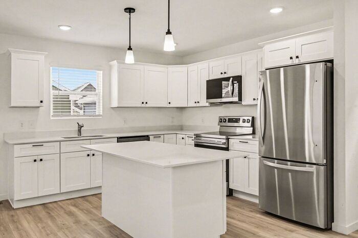 6143 Tigris Ave - Photo 3 of 19