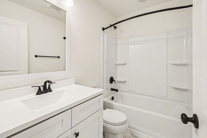 6143 Tigris Ave - Photo 7 of 19