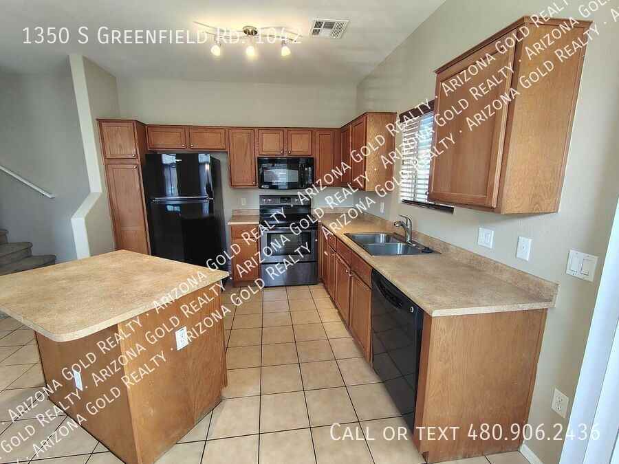 1350 S Greenfield Rd - Photo 6 of 21