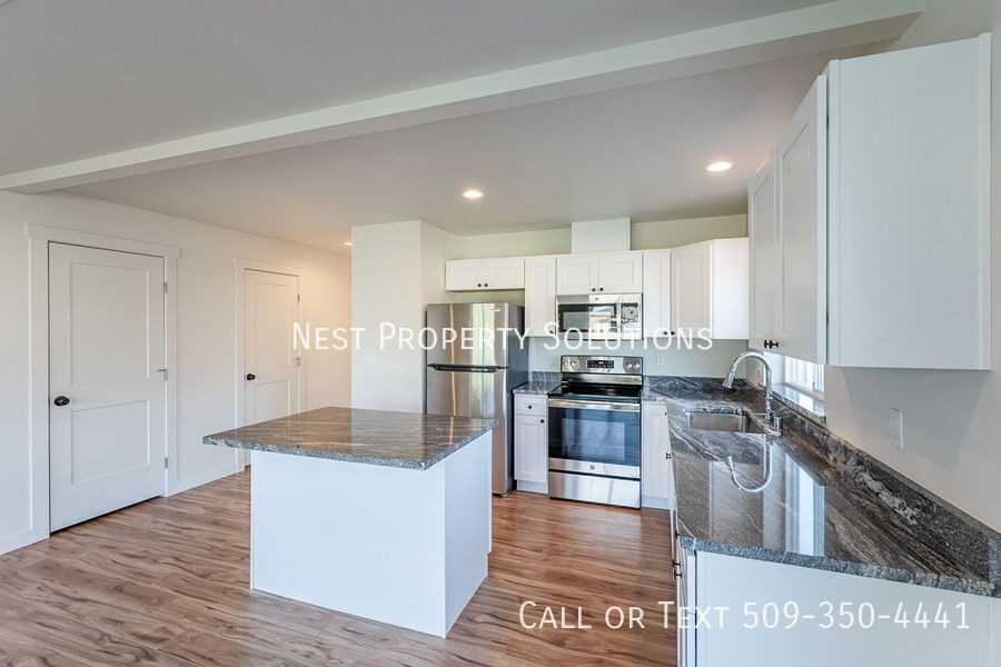 1070 S Grand Dr #A - Photo 7 of 50