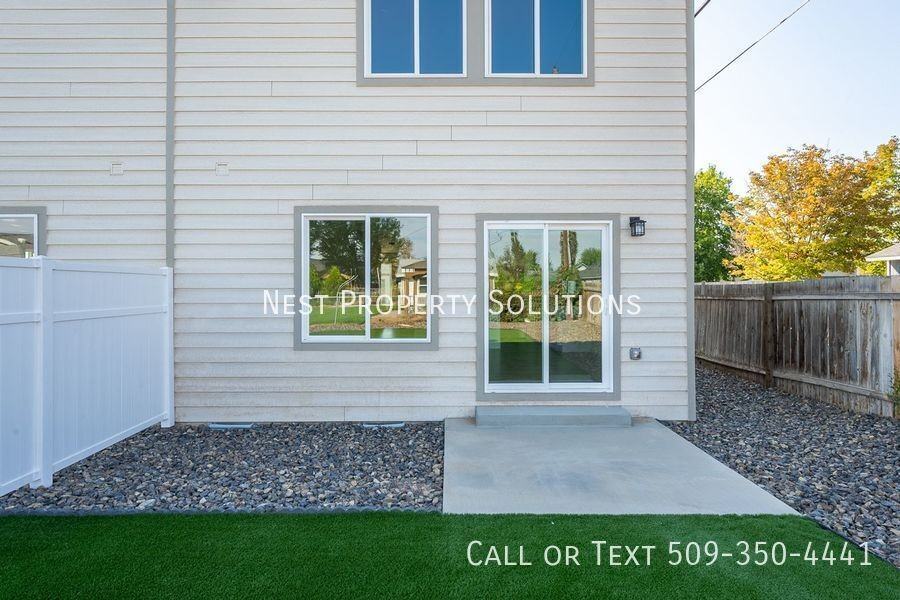 1070 S Grand Dr #B - Photo 6 of 50