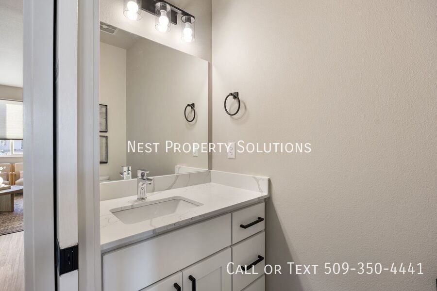 370 Ivy St Ne #E24 - Photo 6 of 19