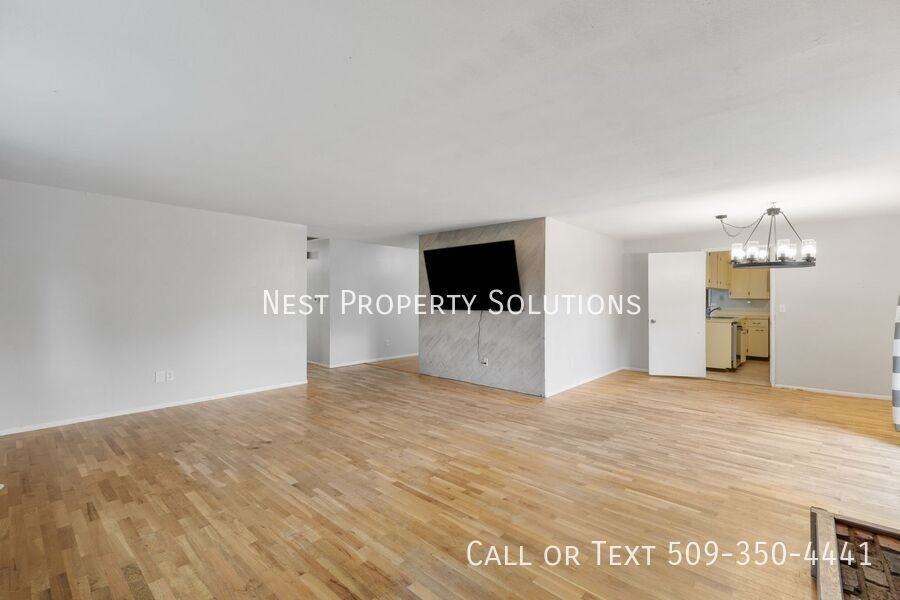 603 N Crestview Dr - Photo 6 of 44