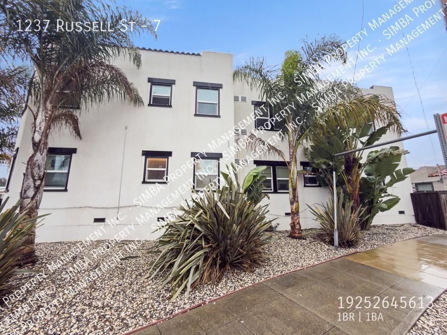 1237 Russell St #7 - Photo 7 of 23