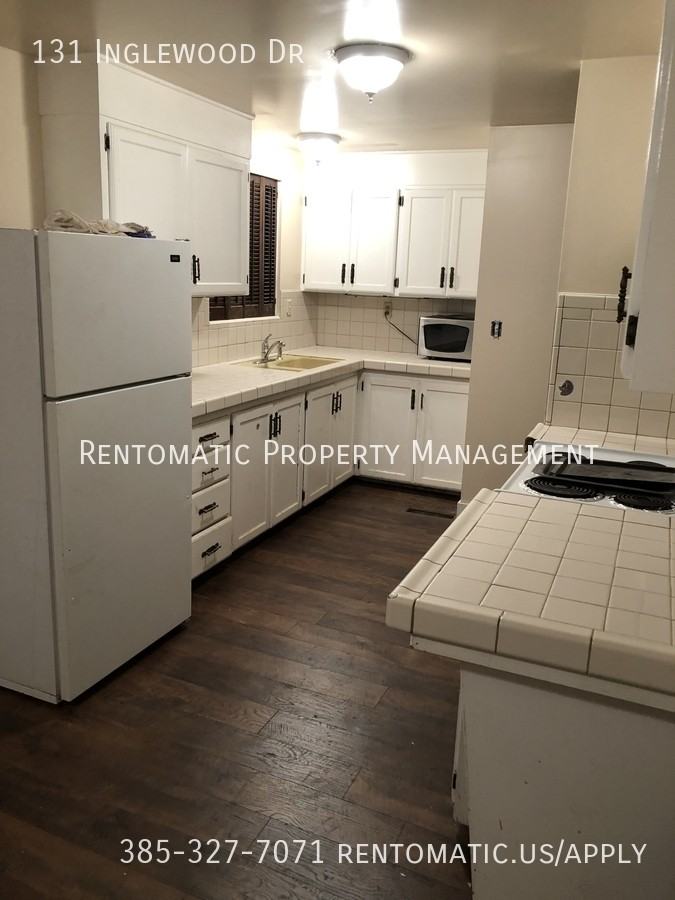 131 Inglewood Dr - Photo 2 of 12