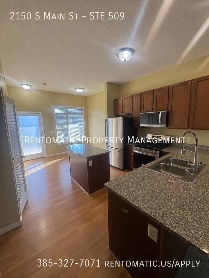 2150 S Main St - Photo 2 of 21