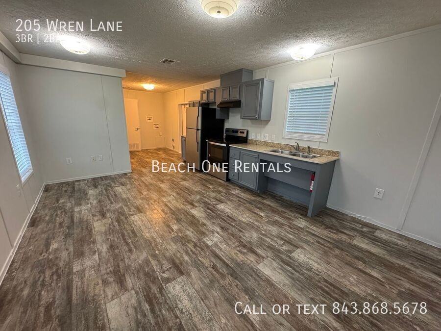 205 Wren Ln - Photo 3 of 12