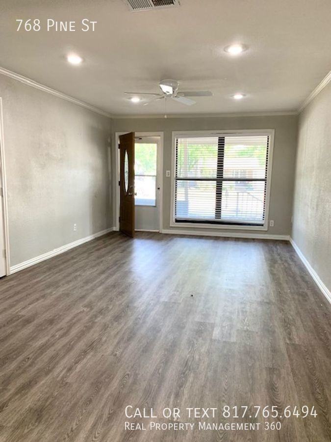 768 Pine St - Photo 2 of 13