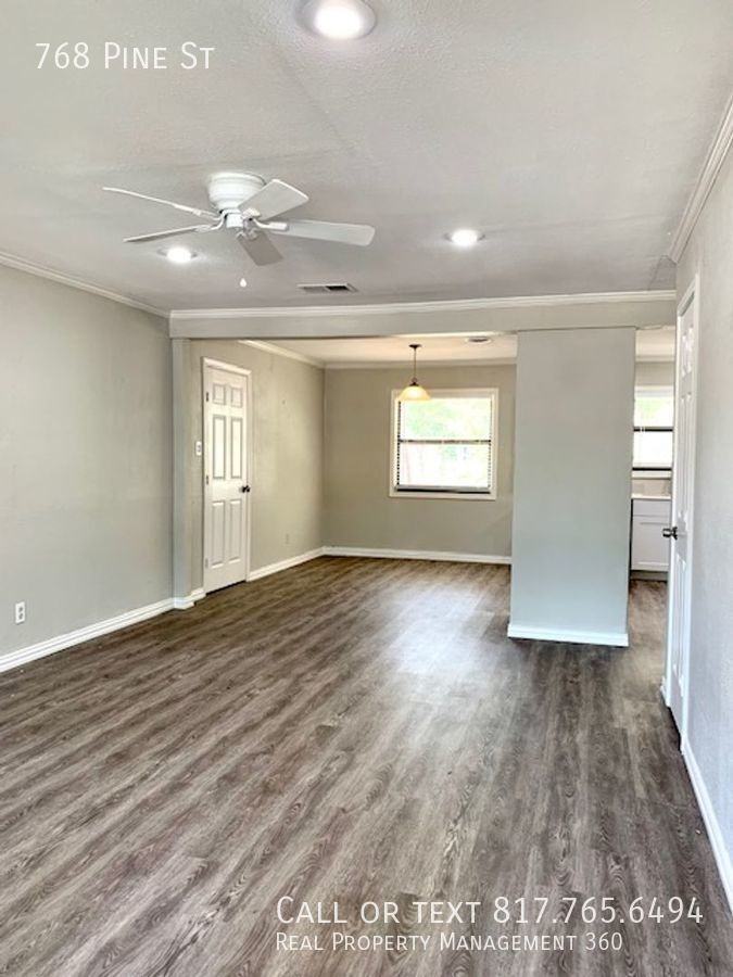 768 Pine St - Photo 3 of 13