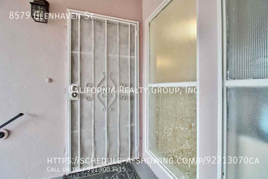 8579 Glenhaven St - Photo 7 of 34