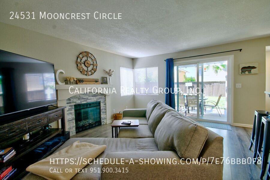 24531 Mooncrest Cir - Photo 3 of 21