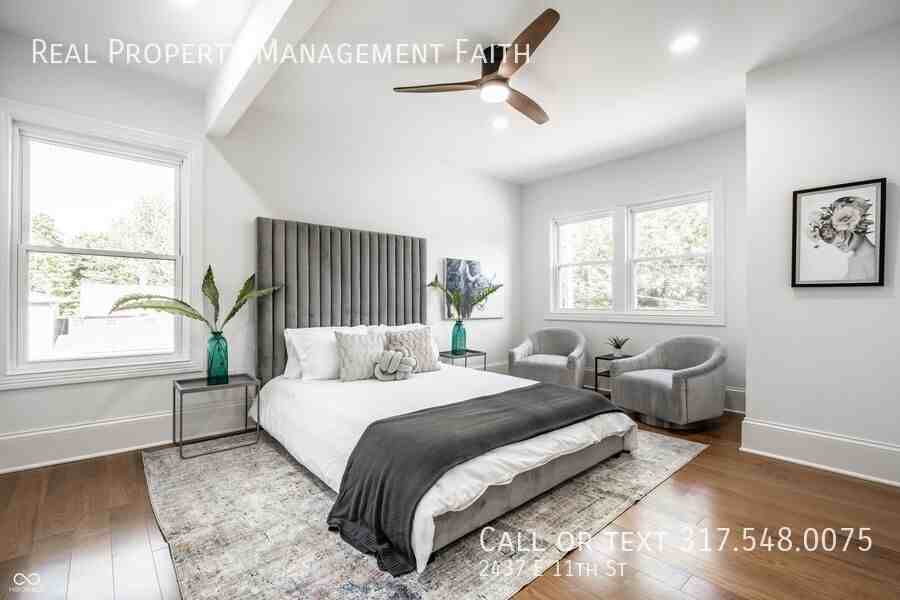 2437 E 11th St - Photo 7 of 13