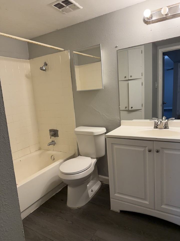 806 Mccauley Blvd #803 - Photo 6 of 10