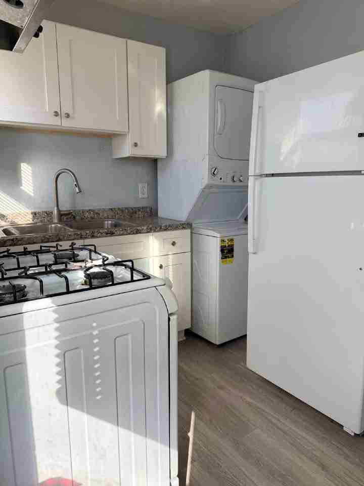 914 Clower #2 - Photo 6 of 11