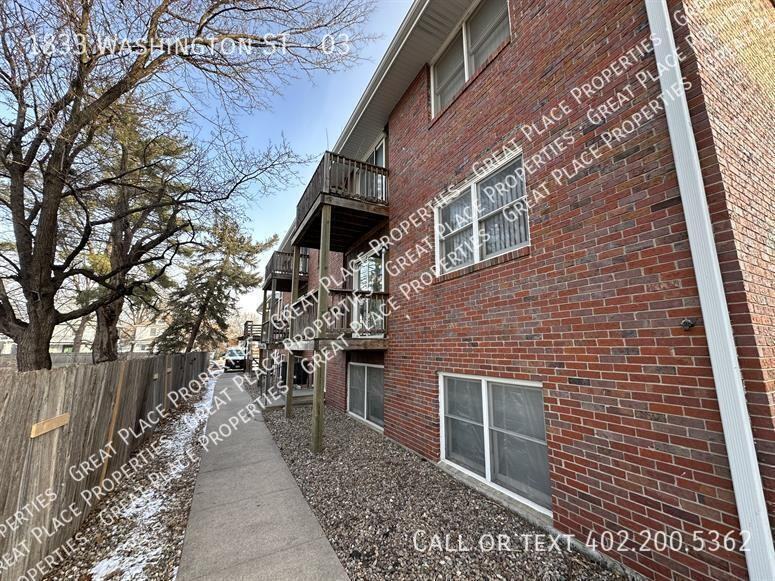 1833 Washington St #03 - Photo 2 of 16