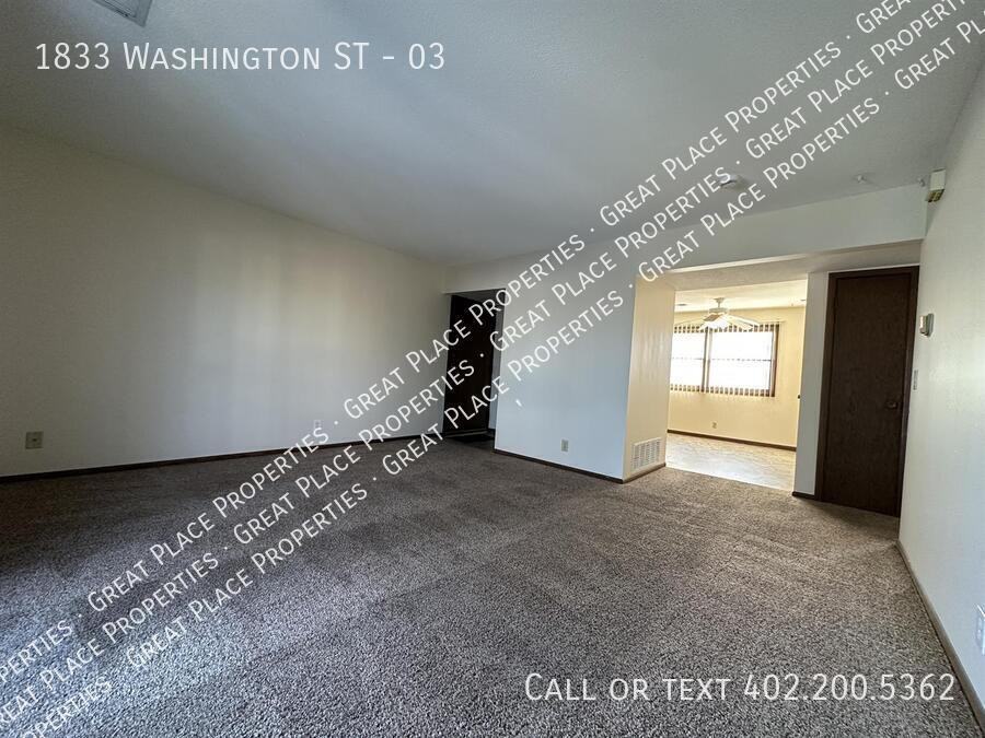 1833 Washington St #03 - Photo 7 of 16